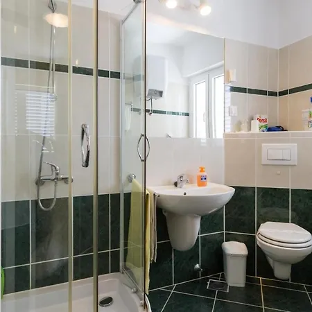 Milic - Two Bedroom With Terrace And Sea View Ragusa