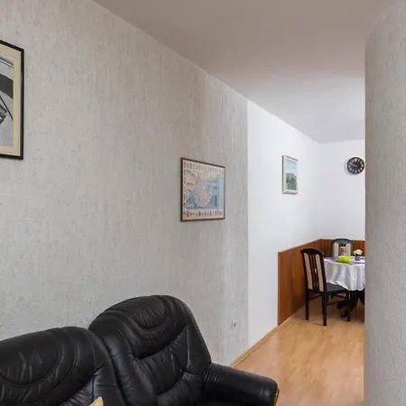 Milic - Two Bedroom With Terrace And Sea View Apartmán